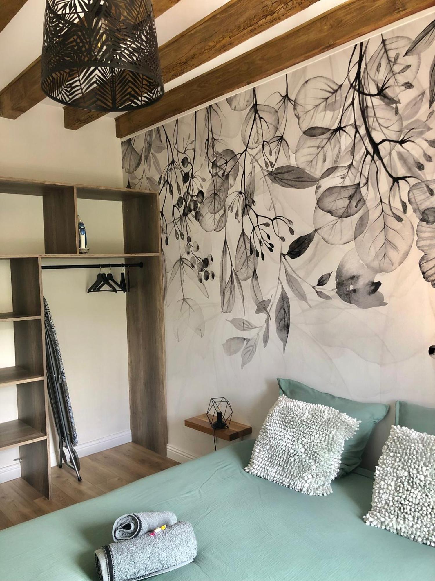Veroliv : Superbe Appartement Renove Proche Du Centre-Ville Le Creusot Dış mekan fotoğraf