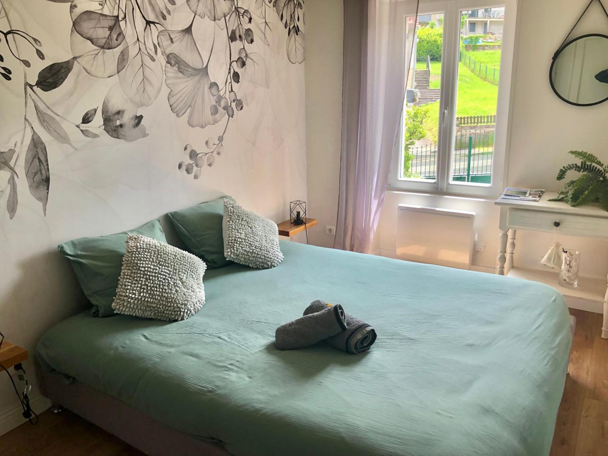 Veroliv : Superbe Appartement Renove Proche Du Centre-Ville Le Creusot Dış mekan fotoğraf